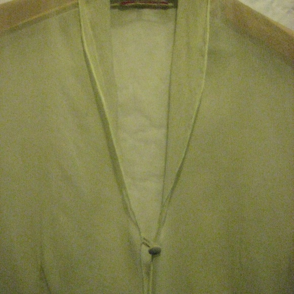 Hartnell Silk Shirt - Picture 2 of 4